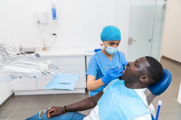 Best Pediatric Emergency Dentist in Simsbury Center, CT